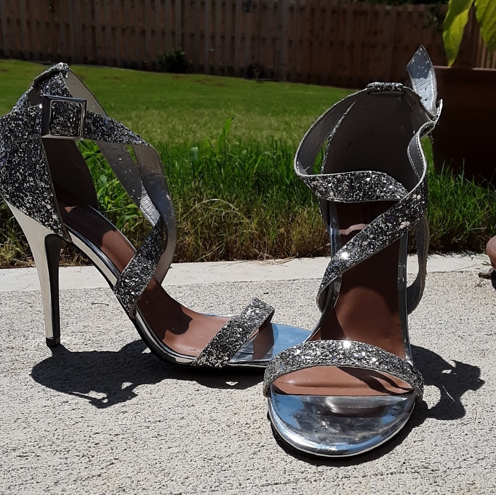 Dollhouse heels